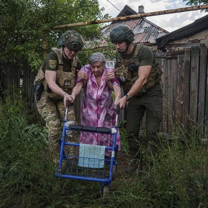 12 killed in Russian attacks on Ukraine. Rescue work continues at destroyed apartment building